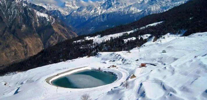 Best Places to Visit in Winter in Uttarakhand